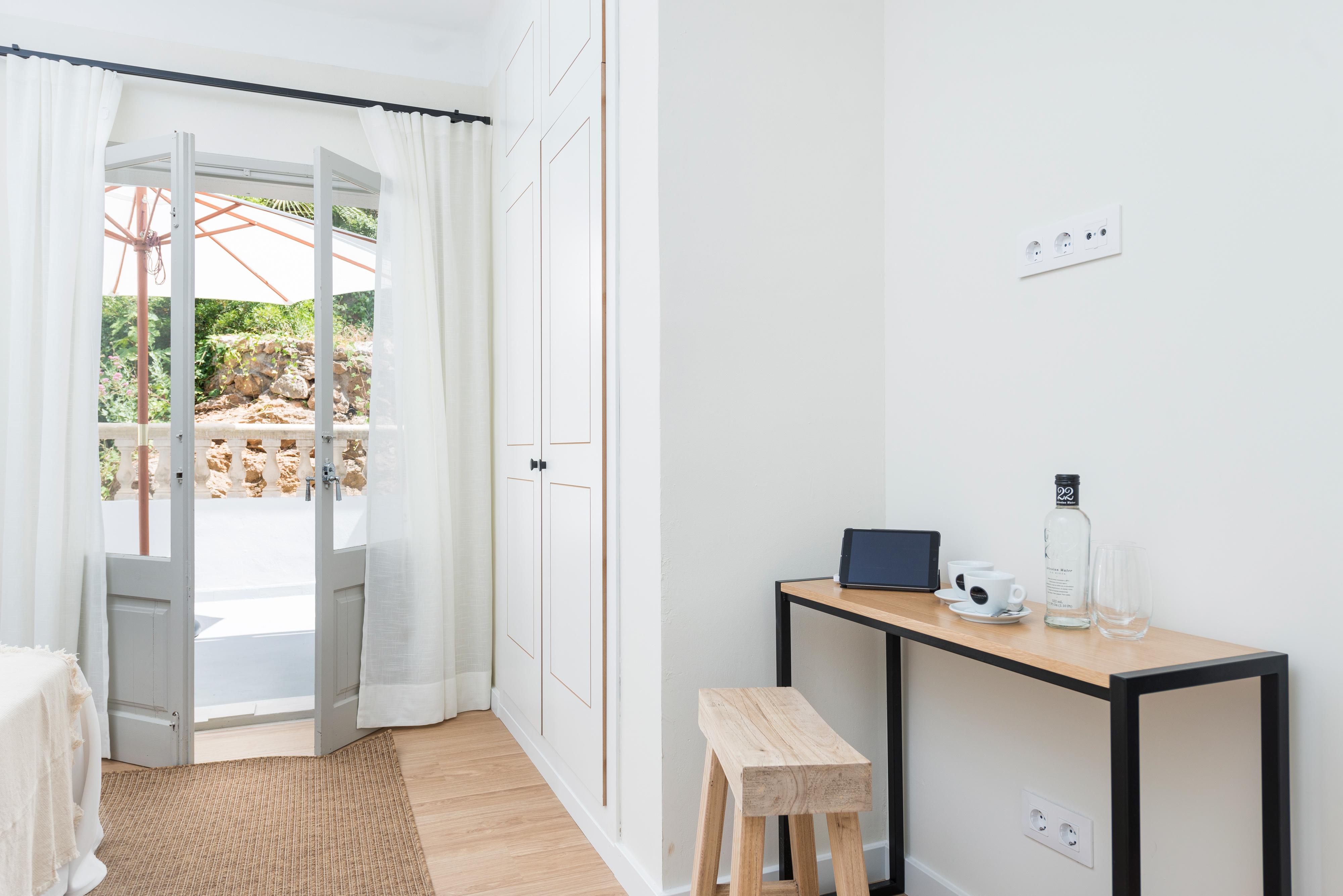 Boutique Hotel Oriola Cala de Sant Vicenc Εξωτερικό φωτογραφία