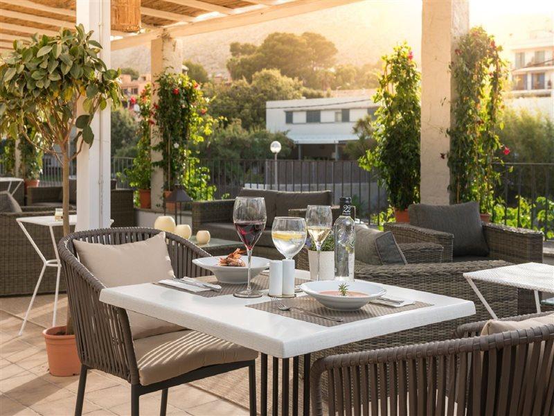 Boutique Hotel Oriola Cala de Sant Vicenc Εξωτερικό φωτογραφία